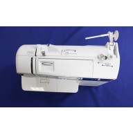 Комп'ютеризована швейна машинка Brother ModerN 210e - швейная машинка Brother ModerN 210e, вид сверху