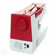 Комп'ютеризована швейна машинка Bernina Bernette Sew and Go 8 -  BERNETTE Sew and Go8 кнопка вкл