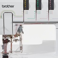 Плоскошовная машина Brother CV3550 - распошивалка с верхним застилом Brother CV3550